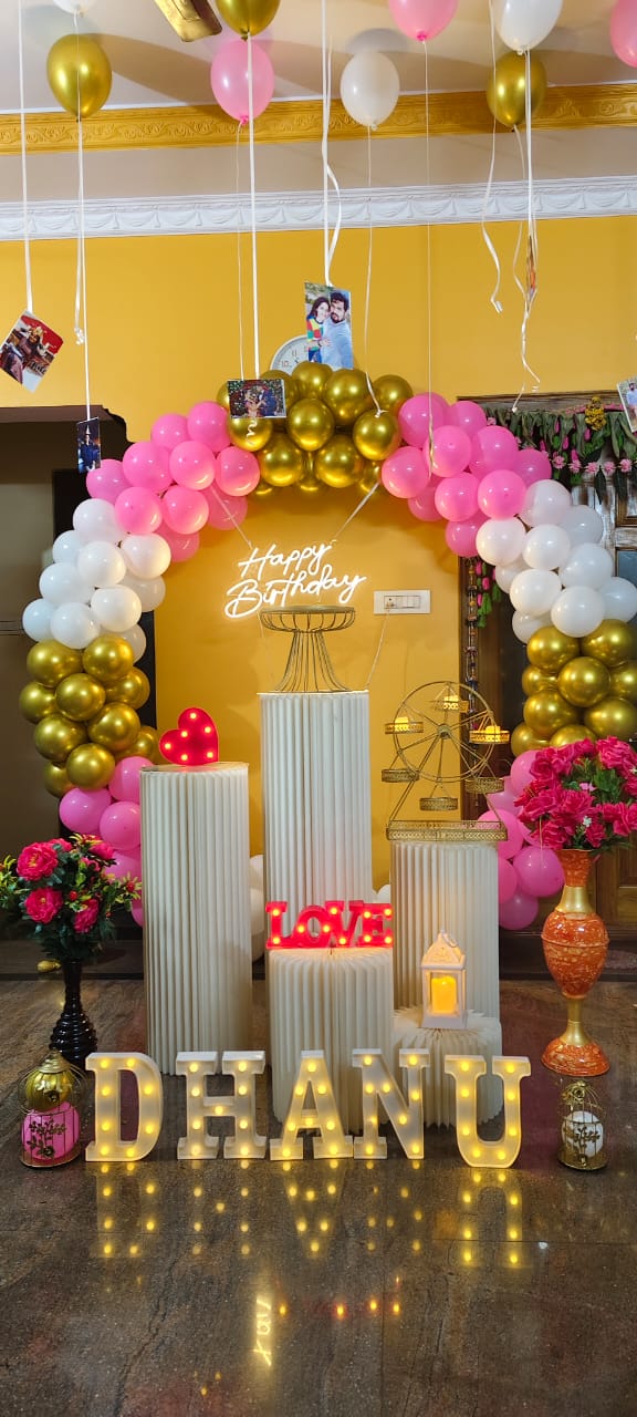 Pastel balloon garland